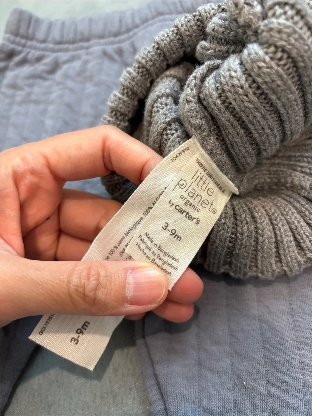 2 Pants + 2 Beanies 3 months